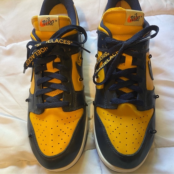 Nike dunk low university gold sneakers - Picture 2 of 3
